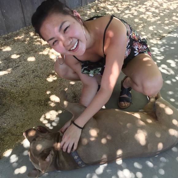 Meet your Posher, Sarah - Picture 1 of 1